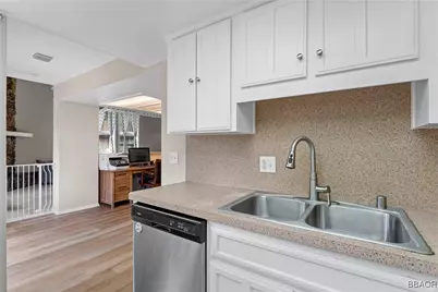 29289 Lake View Drive, Cedar Glen, CA 92321 - Photo 22