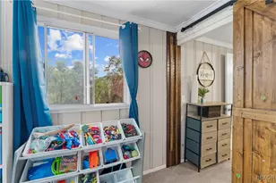 29289 Lakeview Dr, Cedar Glen, CA 92321 - Photo 46