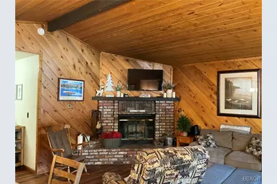 42592 Cedar Avenue, Big Bear Lake, CA 92315 - Photo 2