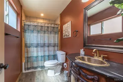 731 W Country Club Boulevard, Big Bear City, CA 92314 - Photo 26