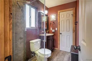 731 W Country Club Blvd, Big Bear City, CA 92314 - Photo 22