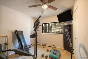 583 Arbula Dr, Crestline, CA 92325 - Photo 12