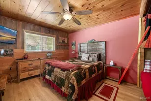 39989 Hillcrest, Big Bear Lake, CA 92315 - Photo 16