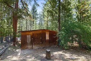 39989 Hillcrest, Big Bear Lake, CA 92315 - Photo 22