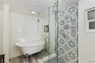 33026 Donner, Running Springs, CA 92387 - Photo 16
