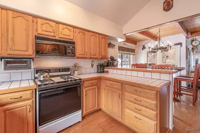 43091 Bear Creek Court #43091, Big Bear Lake, CA 92315 - Photo 10