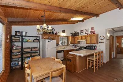 43620 Bow Canyon Lane, Big Bear Lake, CA 92315 - Photo 16
