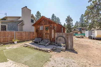 614 Sunset Lane, Sugarloaf, CA 92386 - Photo 2