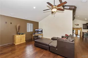 216 Alp Ct, Big Bear Lake, CA 92315 - Photo 20