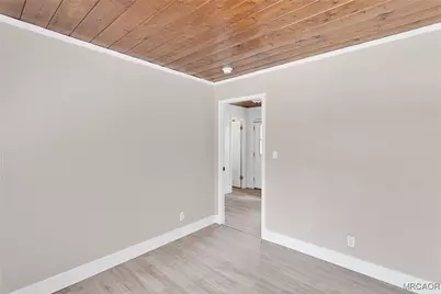 412 San Bernardino Avenue, Sugarloaf, CA 92386 - Photo 16