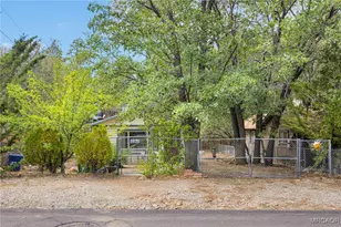 412 San Bernardino Ave, Sugarloaf, CA 92386 - Photo 2