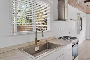 412 San Bernardino Ave, Sugarloaf, CA 92386 - Photo 14