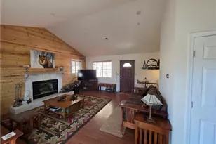 26478 Thunderbird Dr, Lake Arrowhead, CA 92352 - Photo 12