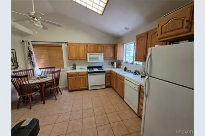 26478 Thunderbird Drive, Lake Arrowhead, CA 92352 - Photo 18