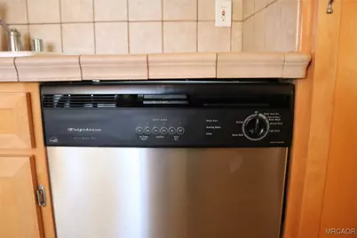 1247 Piney Ridge Place, Fawnskin, CA 92333 - Photo 8