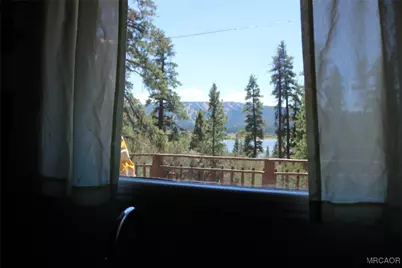 14 Lakeview Tract, Fawnskin, CA 92333 - Photo 22