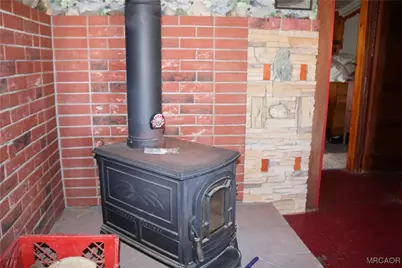 14 Lakeview Tract, Fawnskin, CA 92333 - Photo 6