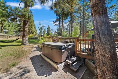 39934 Forest Road, Big Bear Lake, CA 92315 - Photo 32