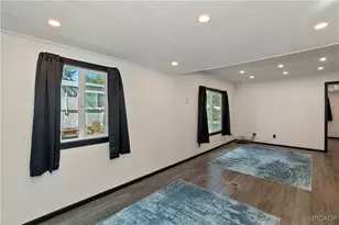 391 Montclair Dr, Big Bear City, CA 92314 - Photo 16