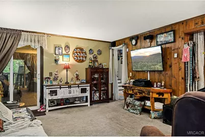 179 Golf Course Road, Lake Arrowhead, CA 92317 - Photo 24