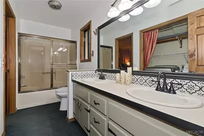 42895 Monterey Street, Big Bear Lake, CA 92315 - Photo 20