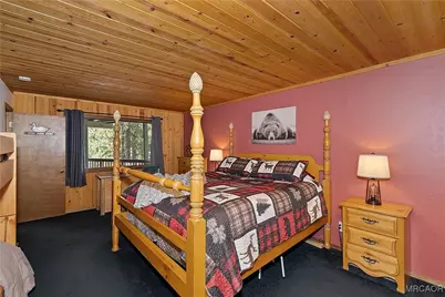 42895 Monterey Street, Big Bear Lake, CA 92315 - Photo 14