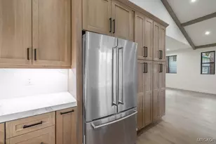 225 E Aeroplane Blvd, Big Bear City, CA 92314 - Photo 4