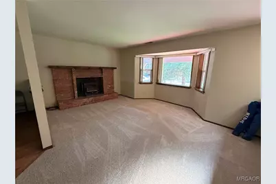 411 E Fairway Boulevard, Big Bear City, CA 92314 - Photo 2