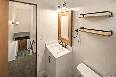 683 Orange Avenue, Sugarloaf, CA 92386 - Photo 28