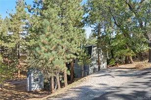 683 Orange Ave, Sugarloaf, CA 92386 - Photo 32
