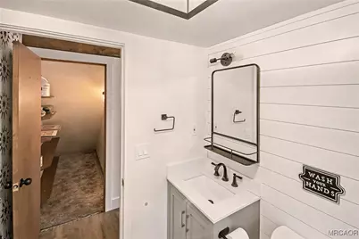 683 Orange Avenue, Sugarloaf, CA 92386 - Photo 22