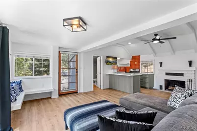 1139 Bear Springs Road, Lake Arrowhead, CA 92391 - Photo 22