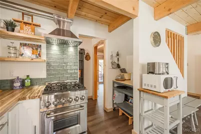 612 Kean Way, Big Bear City, CA 92314 - Photo 8