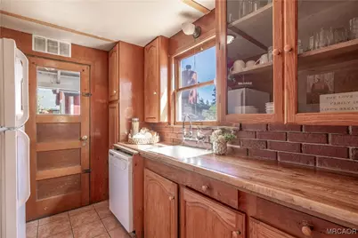 674 Spruce Road, Big Bear Lake, CA 92315 - Photo 14