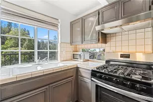 1242 Evergreen Ln, Lake Arrowhead, CA 92352 - Photo 12