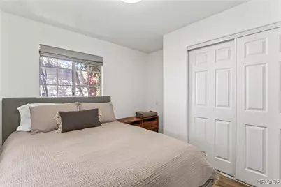 1242 Evergreen Lane, Lake Arrowhead, CA 92352 - Photo 24