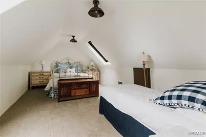 22771 Crest Forest Drive, Crestline, CA 92325 - Photo 20