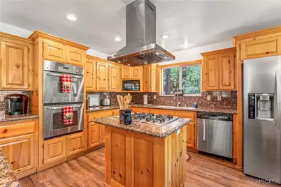 644 St Moritz Drive, Big Bear Lake, CA 92315 - Photo 20
