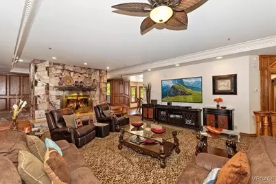 848 Jeffries Road, Big Bear Lake, CA 92315 - Photo 10