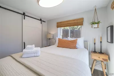 39470 North Shore Drive, Fawnskin, CA 92333 - Photo 10