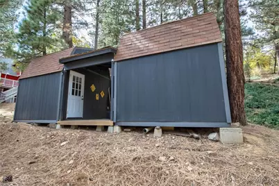 440 Saw Mill Drive, Sugarloaf, CA 92386 - Photo 44