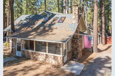 405 Sugarloaf Boulevard, Big Bear City, CA 92314 - Photo 2