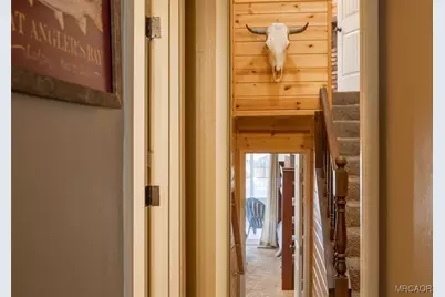 405 Sugarloaf Boulevard, Big Bear City, CA 92314 - Photo 16