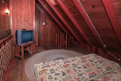 42690 Sonoma Drive, Big Bear Lake, CA 92315 - Photo 30