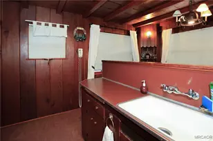 42690 Sonoma Dr, Big Bear Lake, CA 92315 - Photo 16