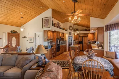 26329 Spyglass Drive, Lake Arrowhead, CA 92352 - Photo 12