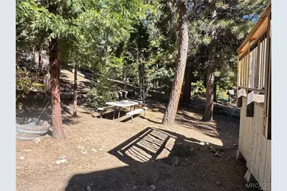 31120 Mountain Oak Drive, Running Springs, CA 92382 - Photo 34