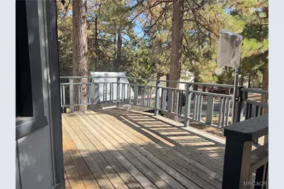 31120 Mountain Oak Drive, Running Springs, CA 92382 - Photo 40