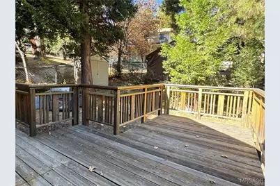 31120 Mountain Oak Drive, Running Springs, CA 92382 - Photo 34