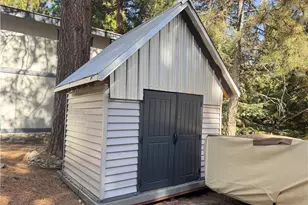 31120 Mountain Oak Dr, Running Springs, CA 92382 - Photo 42